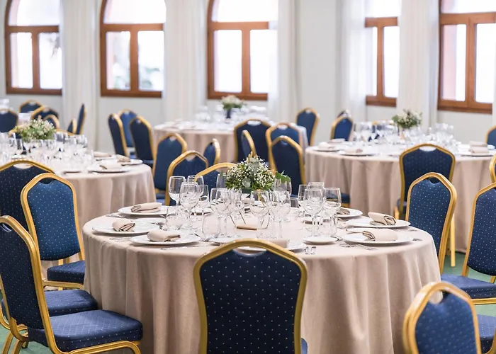 Ipv Palace & - Adults Recommended