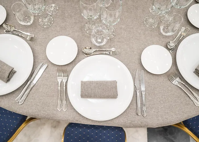 Ipv Palace & - Adults Recommended