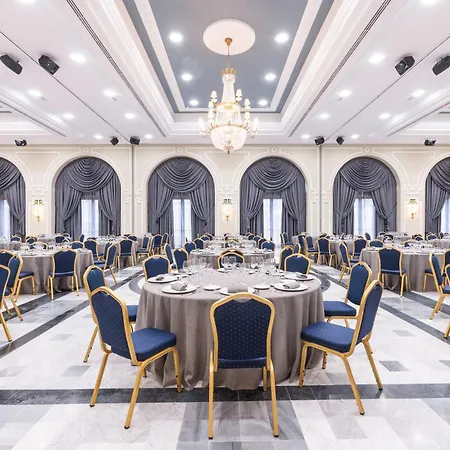 Ipv Palace & - Adults Recommended