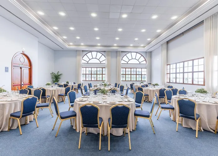 Ipv Palace & - Adults Recommended